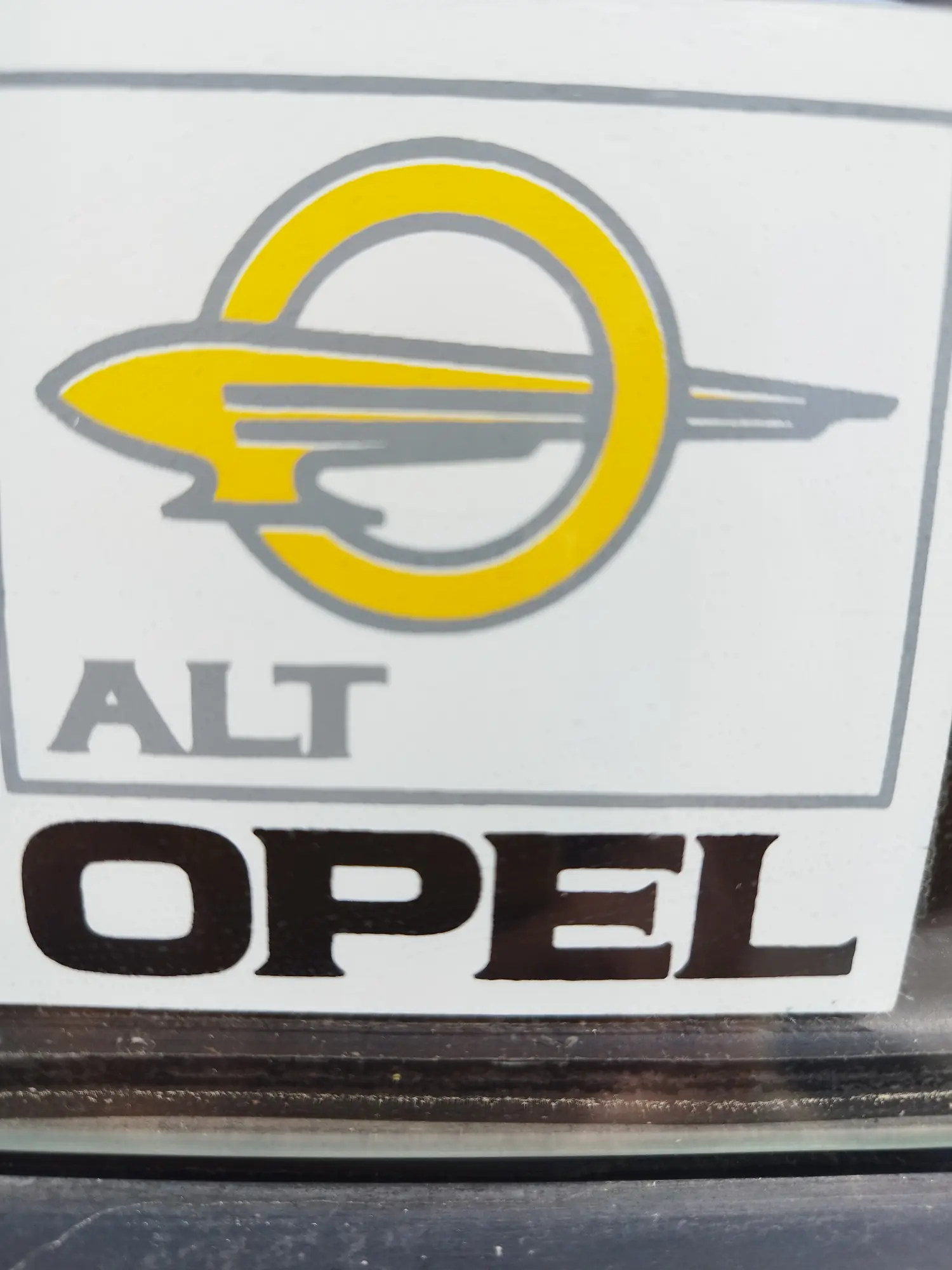 Lepo Garage